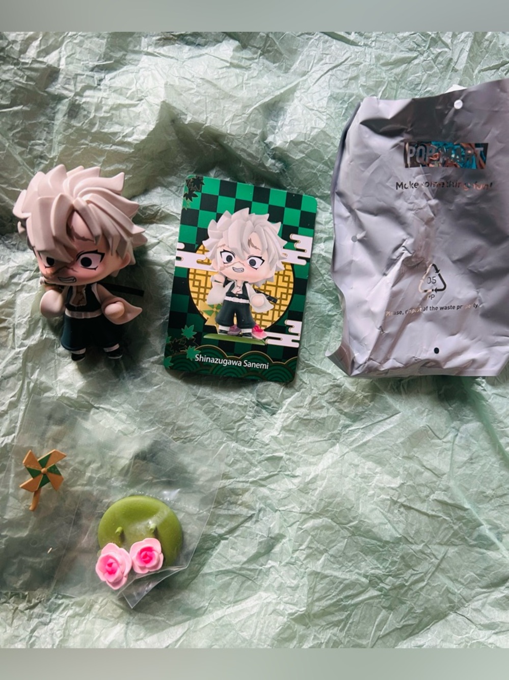 Shinazugawa Sanemi Chibi Figure From Demon Slayer